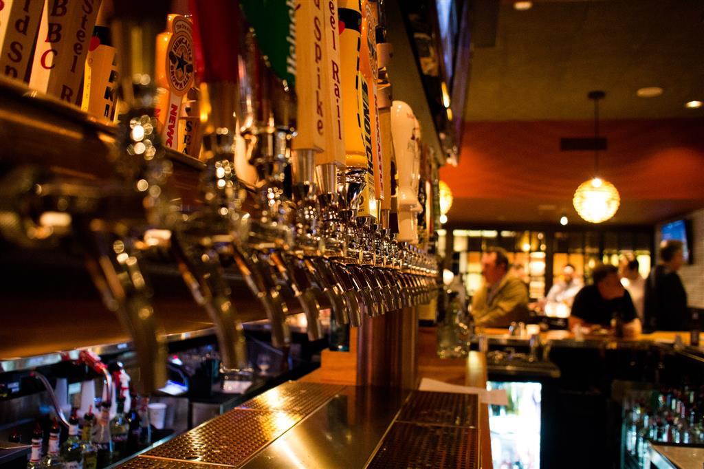 Best Western Plus Waltham Boston Restaurant photo