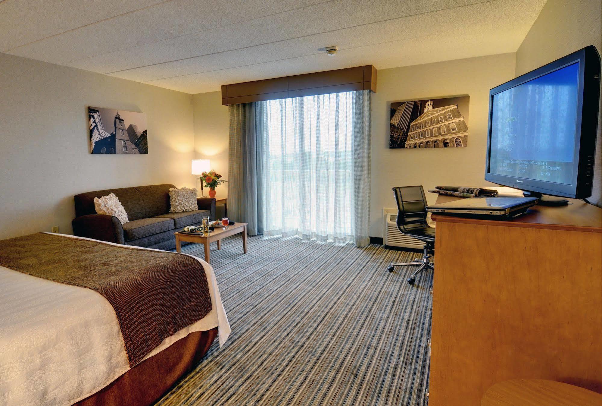 Best Western Plus Waltham Boston Exterior photo