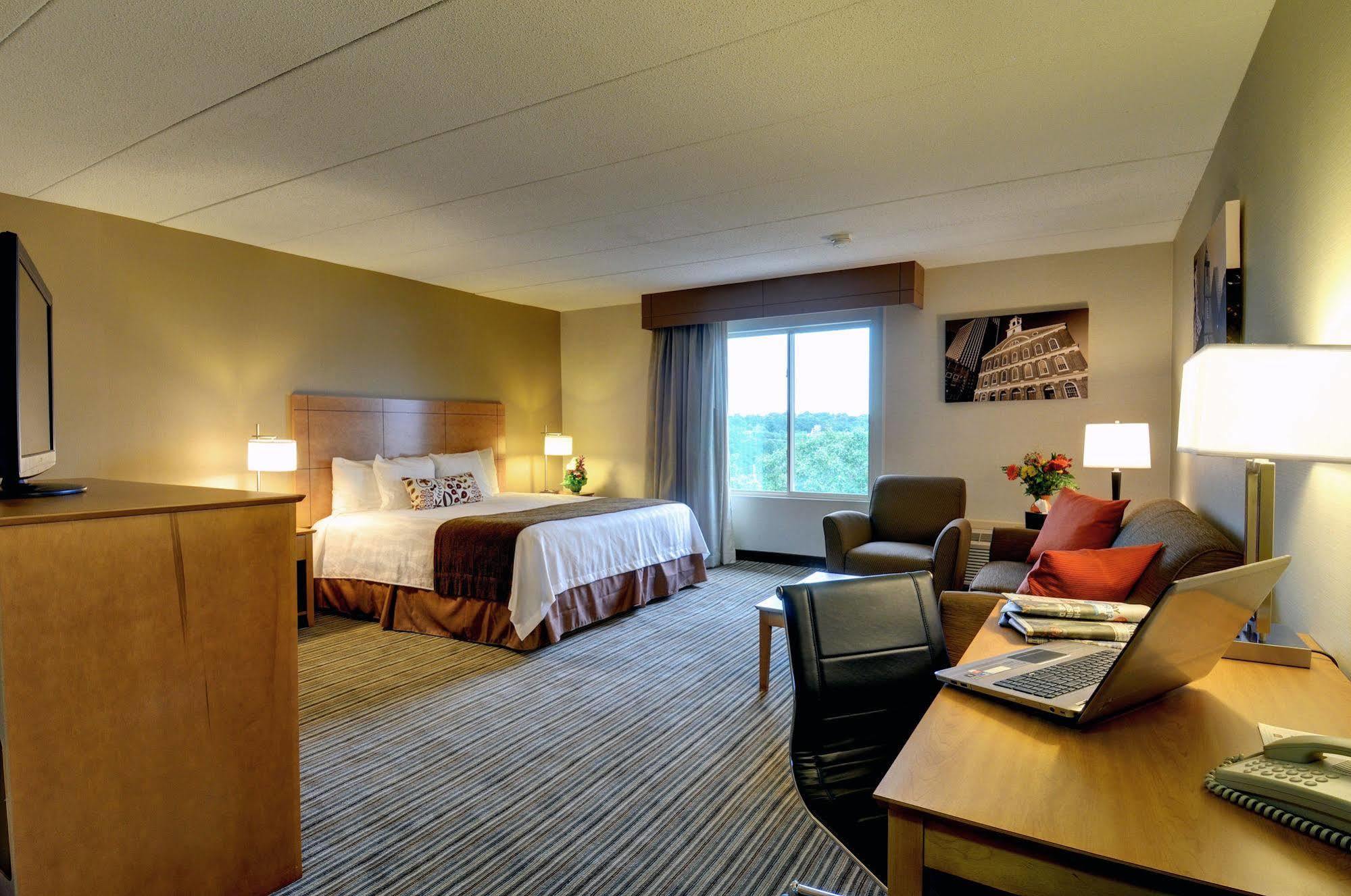 Best Western Plus Waltham Boston Exterior photo