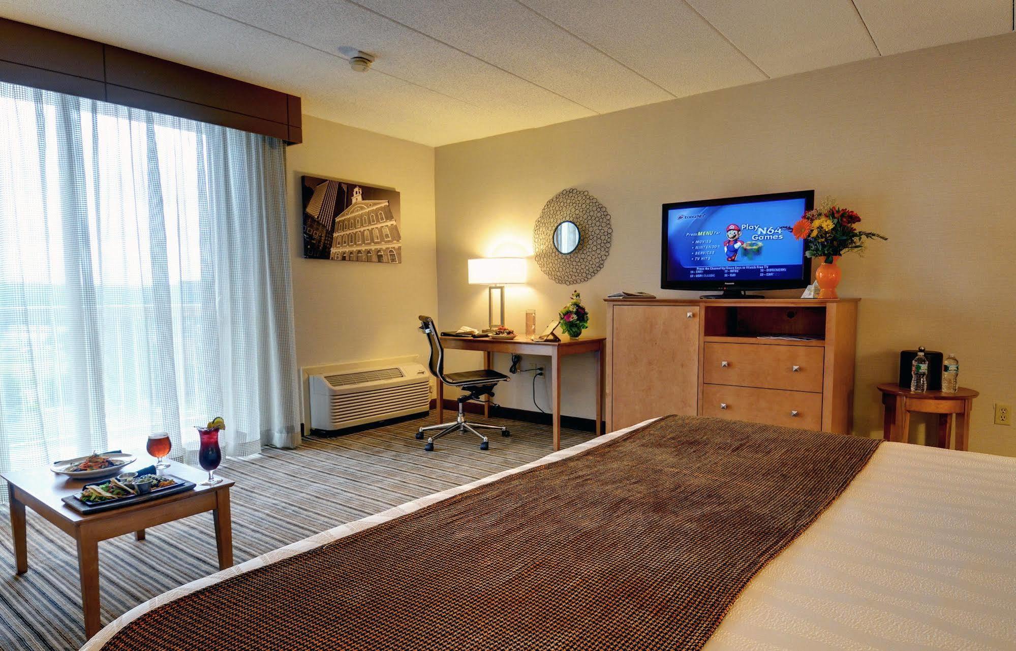 Best Western Plus Waltham Boston Exterior photo